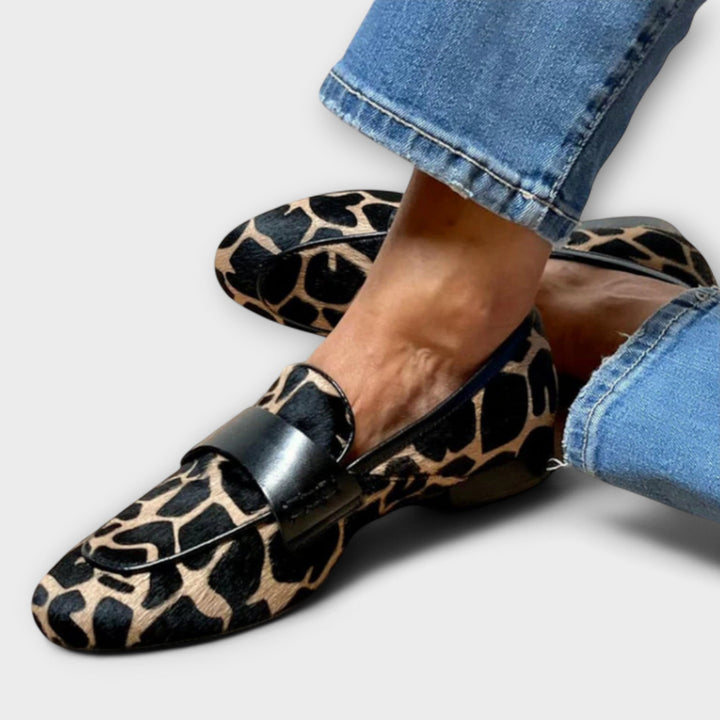 Sienna – Mocasines Ortopédicos para Dama con Diseño Animal