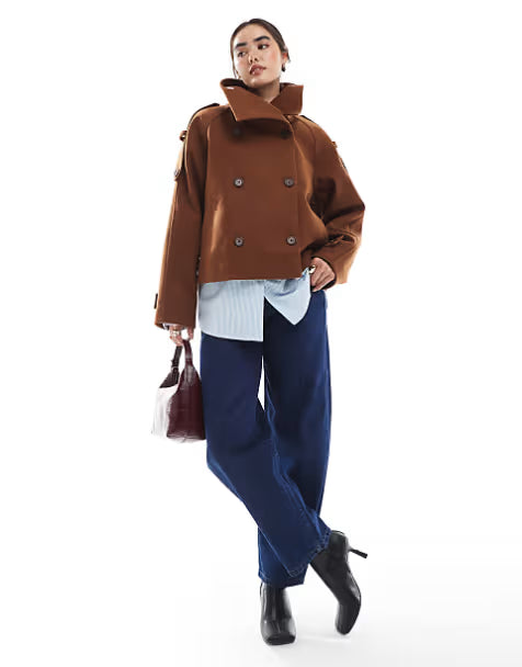 Karyna - Chaqueta de Mujer | Corte Invernal y Estilo Moderno