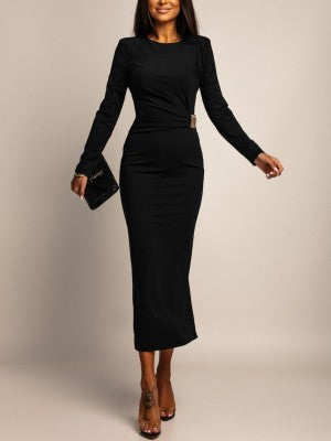 Luna | Elegante vestido maxi con adornos de joyería