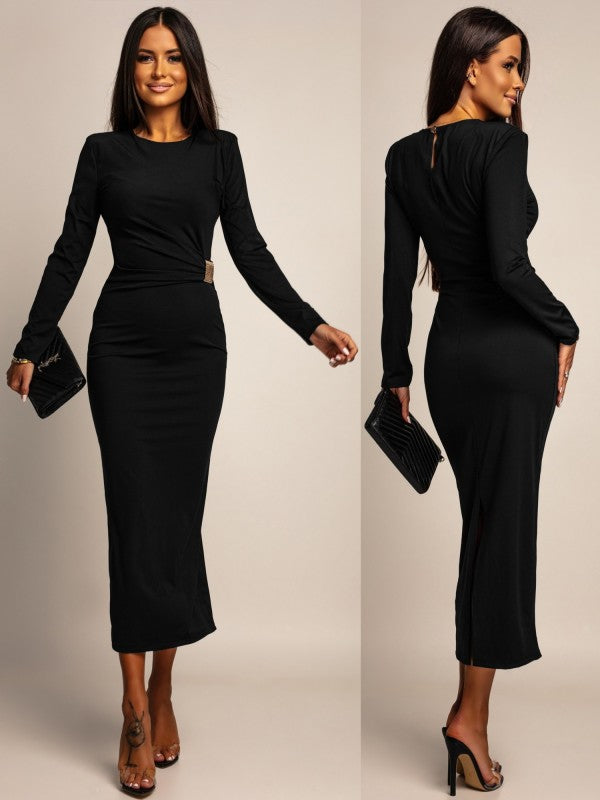 Luna | Elegante vestido maxi con adornos de joyería
