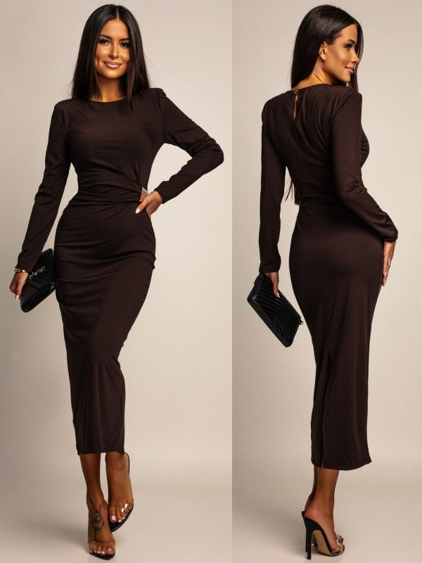 Luna | Elegante vestido maxi con adornos de joyería