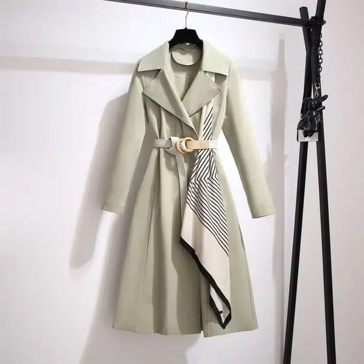 Barbara | Abrigo de mujer de doble botonadura con cinturón y cuello de solapa, elegante
