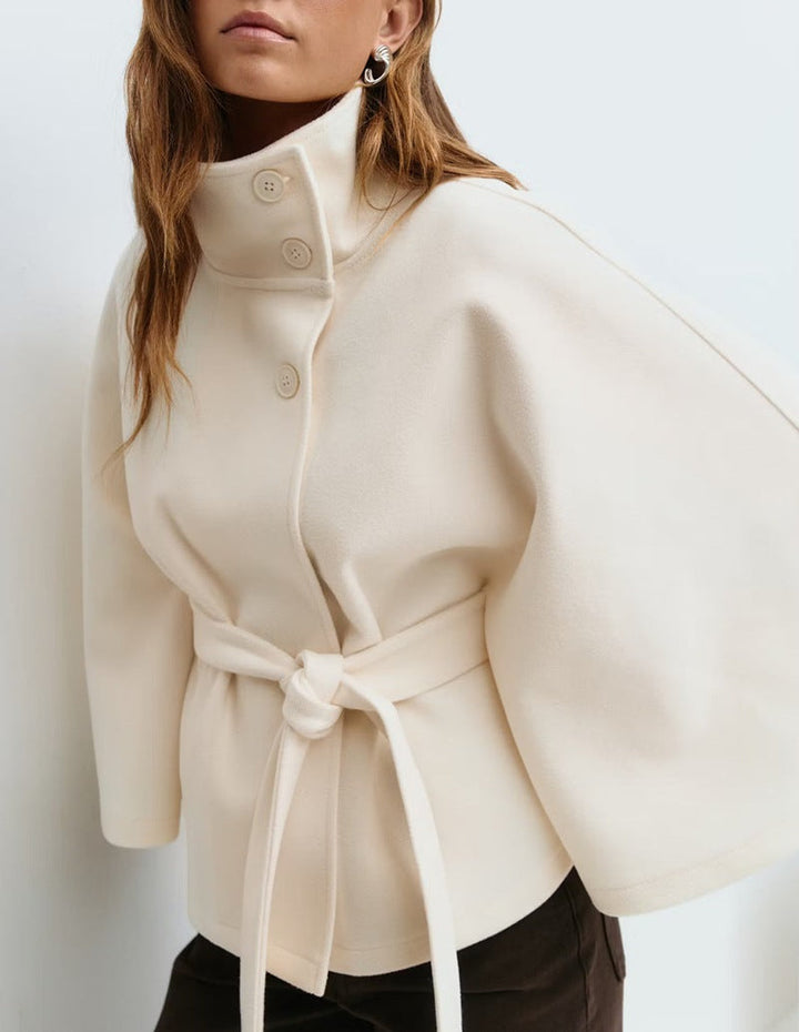 Imogen | Capa de lana para mujer con cinturón y cuello alto