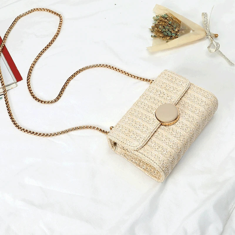 Nina - Bolso de hombro con solapa y forma rectangular