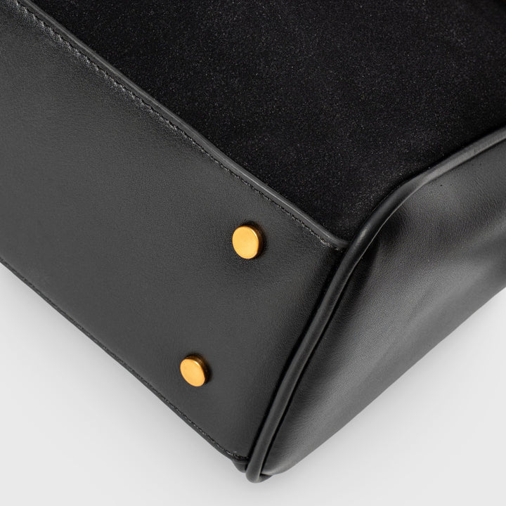 Kira | Bolsa Premium