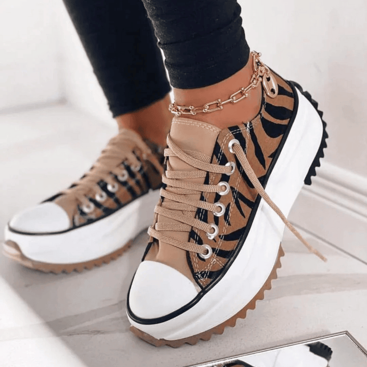 Lena - Zapatillas ortopédicas de mujer en plataforma | Con cordones