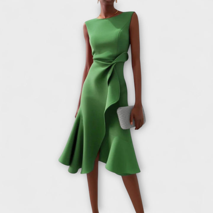 McKenna | Vestido midi femenino con drapeado y corte asimétrico