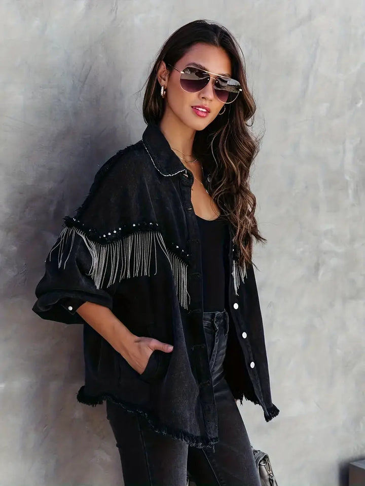 Avis | Chaqueta de mezclilla para mujer estilo western con flecos y tachuelas, diseño llamativo y moderno