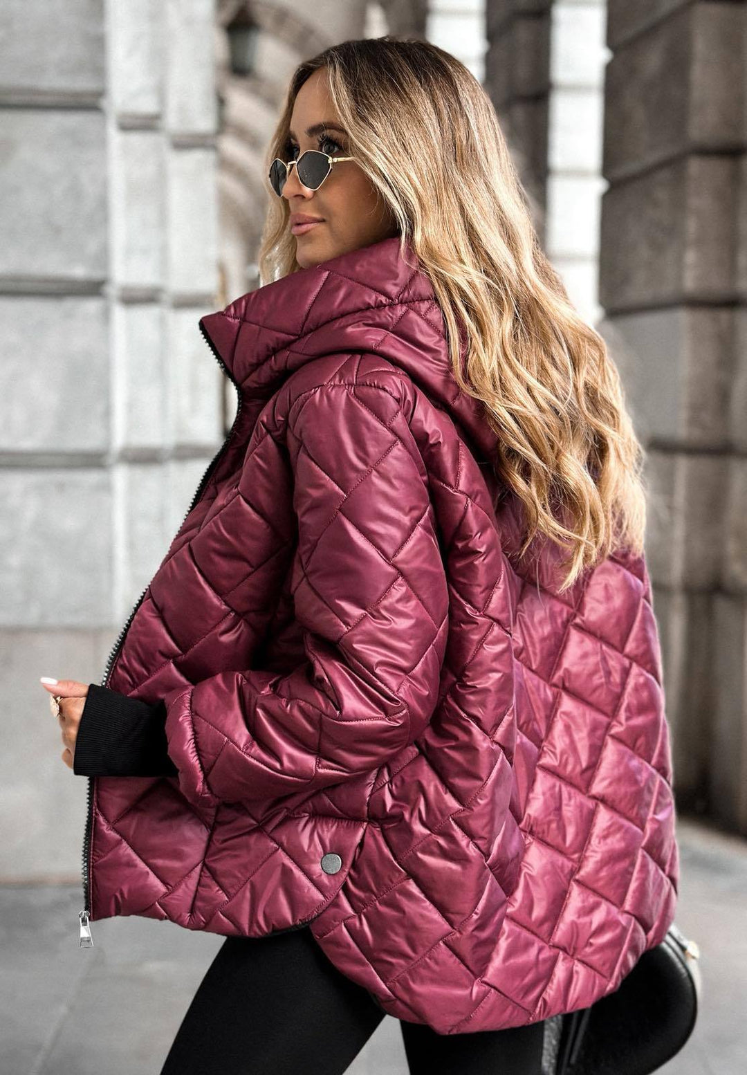 Lyla | Chaqueta acolchada para mujer en color vino