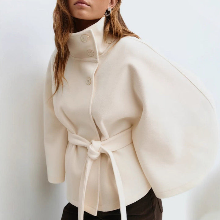 Imogen | Capa de lana para mujer con cinturón y cuello alto