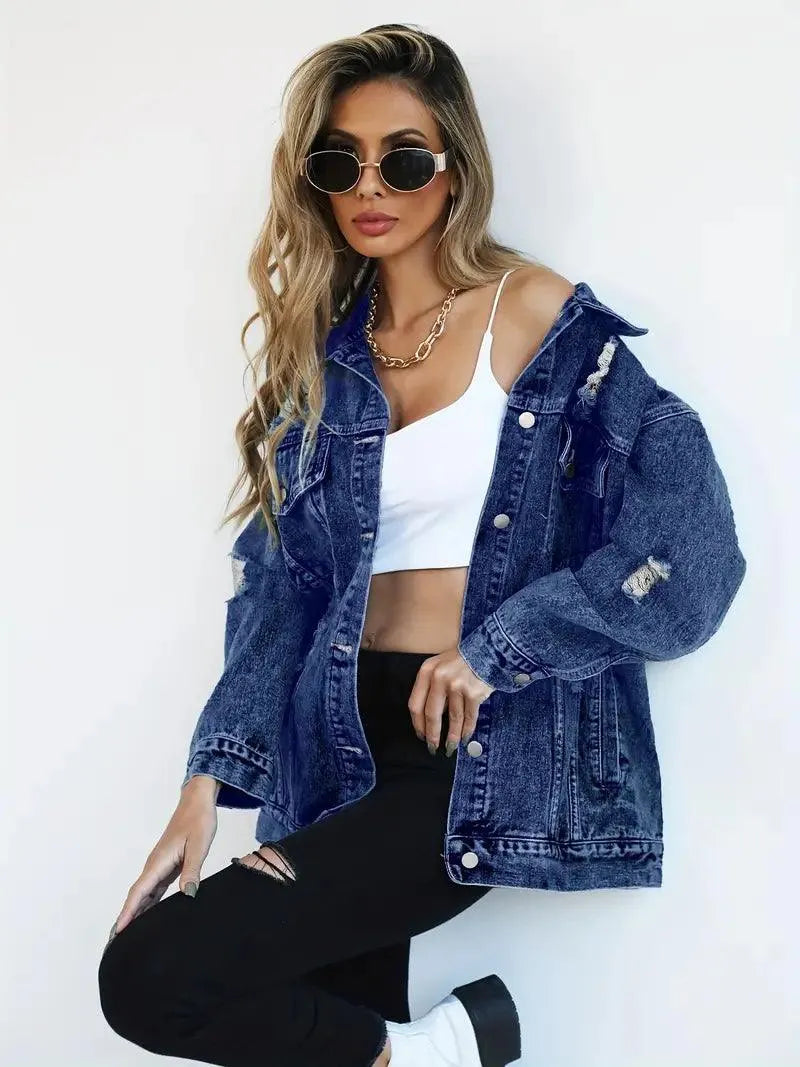 Megan | Chaqueta de mezclilla oversize para mujer con desgastes, estilo moderno y casual