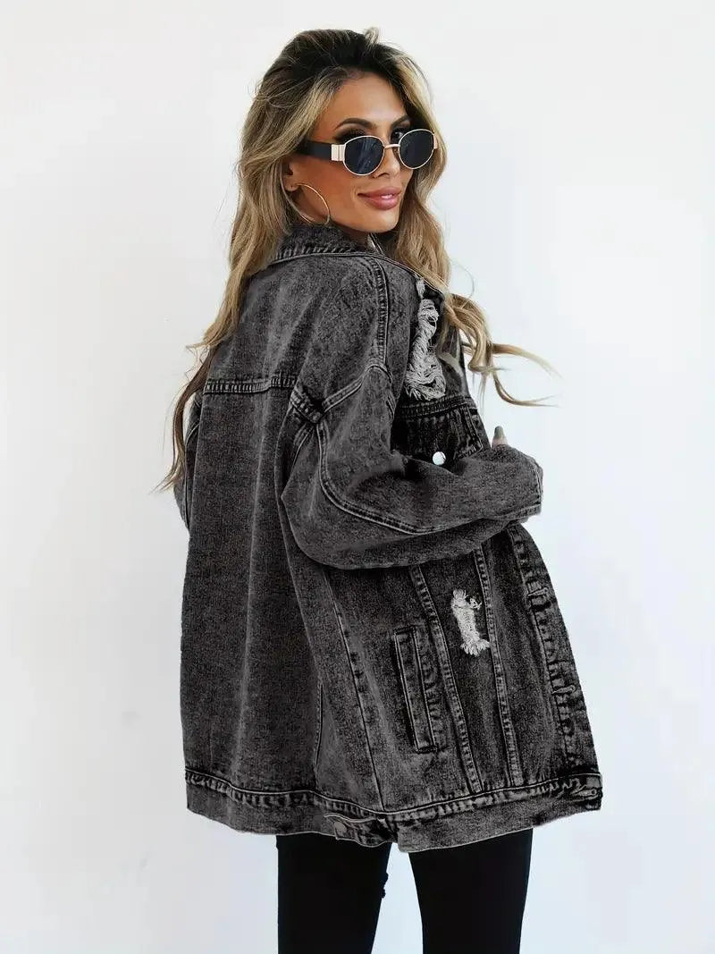 Megan | Chaqueta de mezclilla oversize para mujer con desgastes, estilo moderno y casual