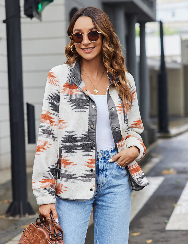 Zara | Chaqueta polar acogedora para mujer con diseño western de patrón azteca, estilo cálido y casual