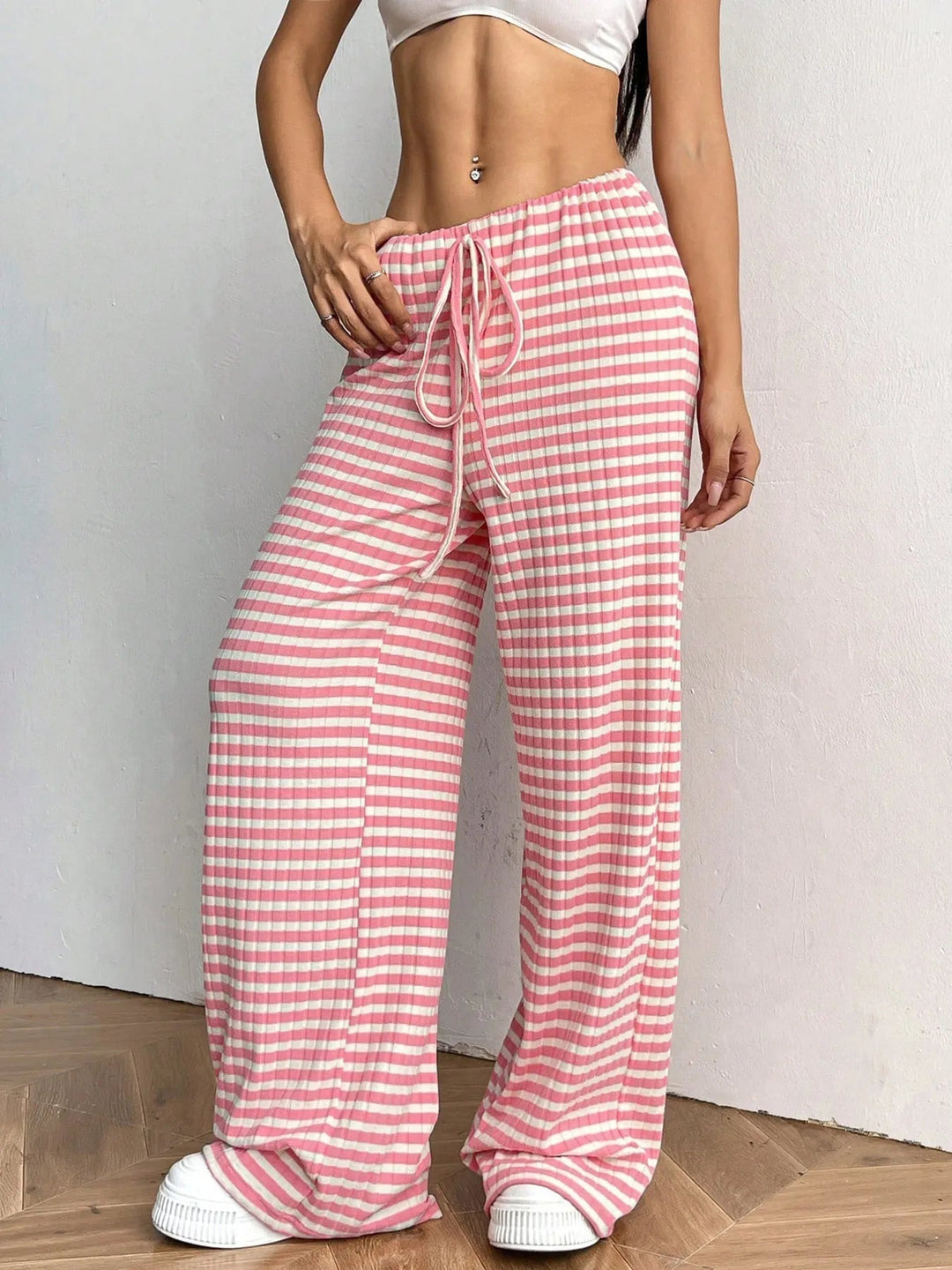 Annabelle | Pantalones de mujer de corte amplio con cintura ajustable para el día a día