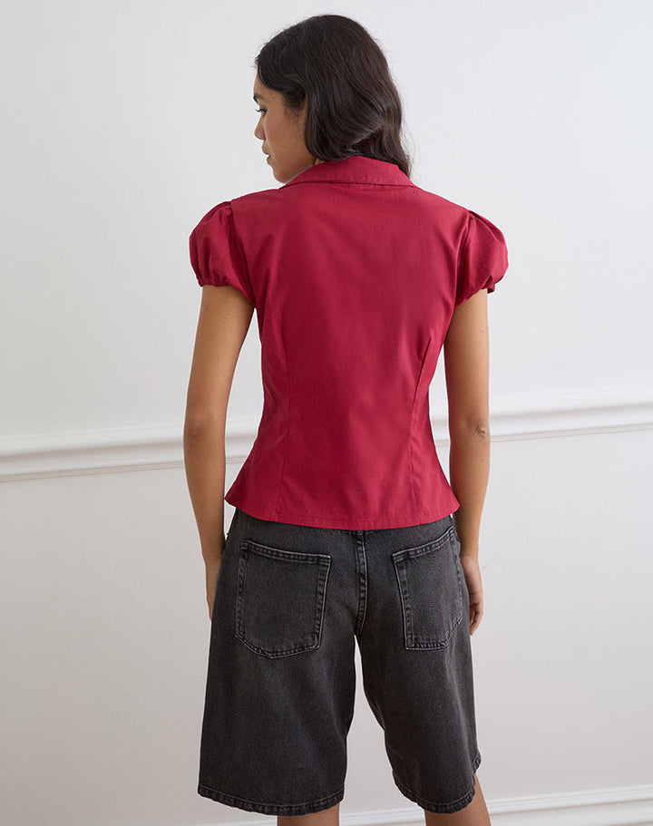 Jessica | Blusa roja de mujer con botones y corte ajustado