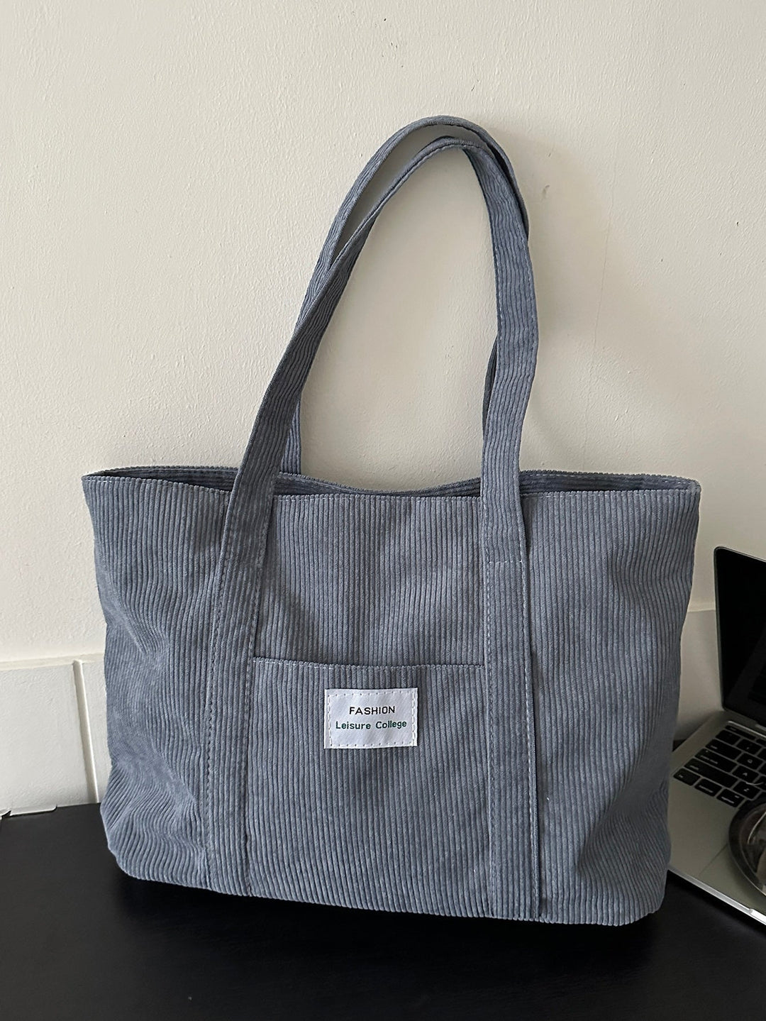 Sam | gran bolsa tote de mujer de suave pana, espaciosa y de corte relajado