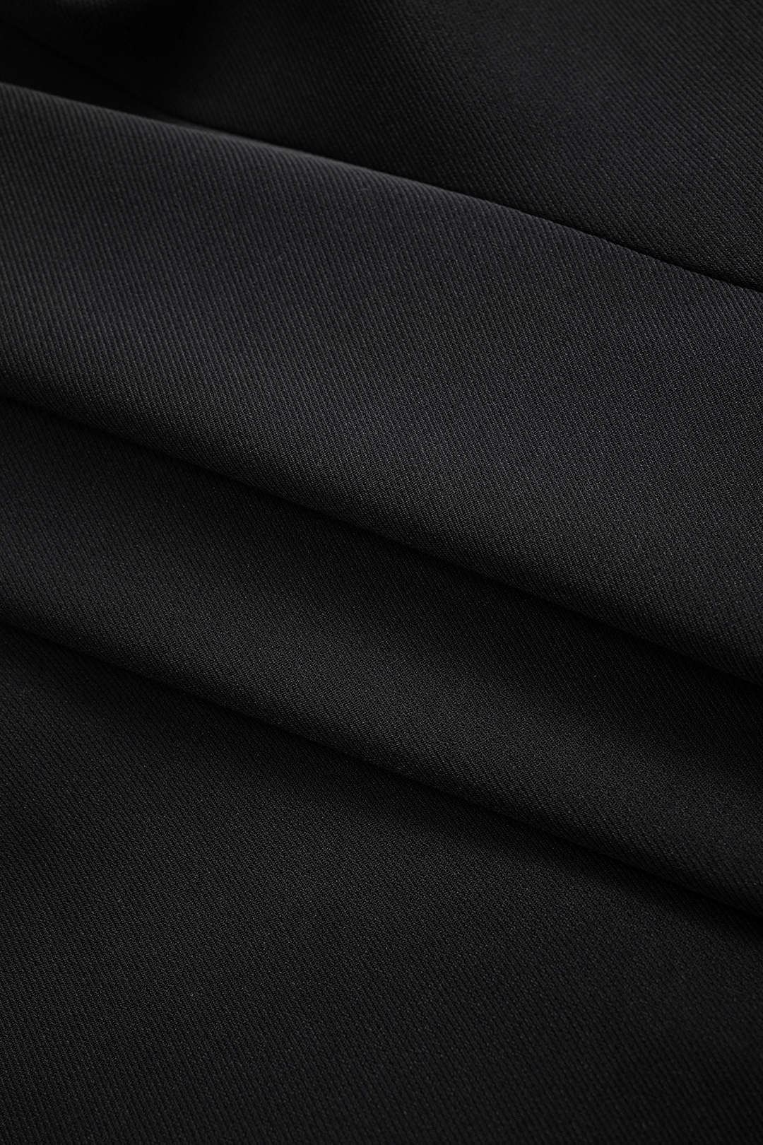 Agnes | Blazer femenino con detalles de encaje en los puños, elegante y estiloso
