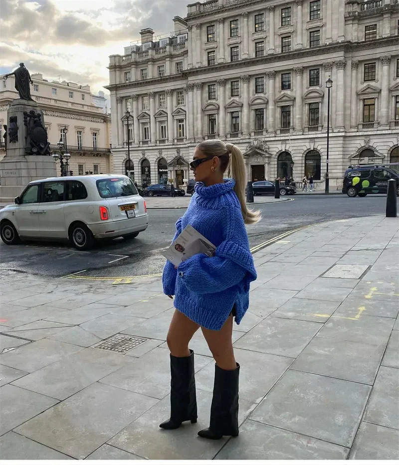 Magda | Suéter oversize de mujer con cuello alto