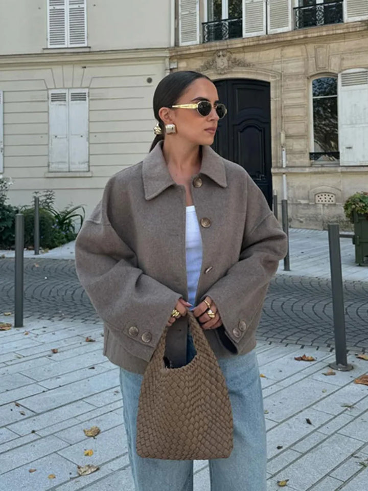 Sara | Chaqueta corta de mujer con corte holgado y estiloso