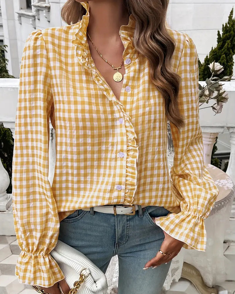 Esmeralda | Blusa elegante de mujer a cuadros gingham con volantes