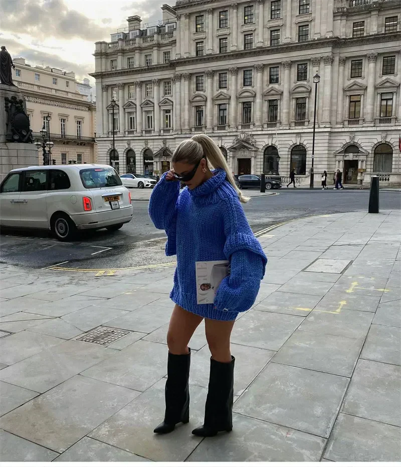 Magda | Suéter oversize de mujer con cuello alto