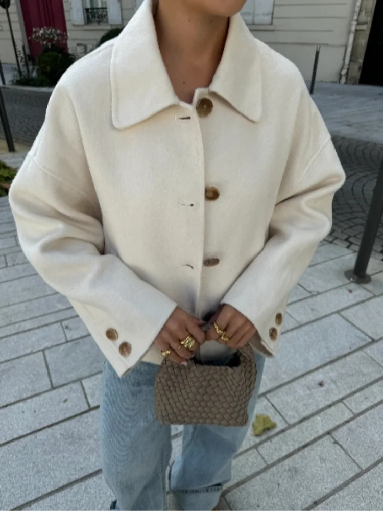 Sara | Chaqueta corta de mujer con corte holgado y estiloso