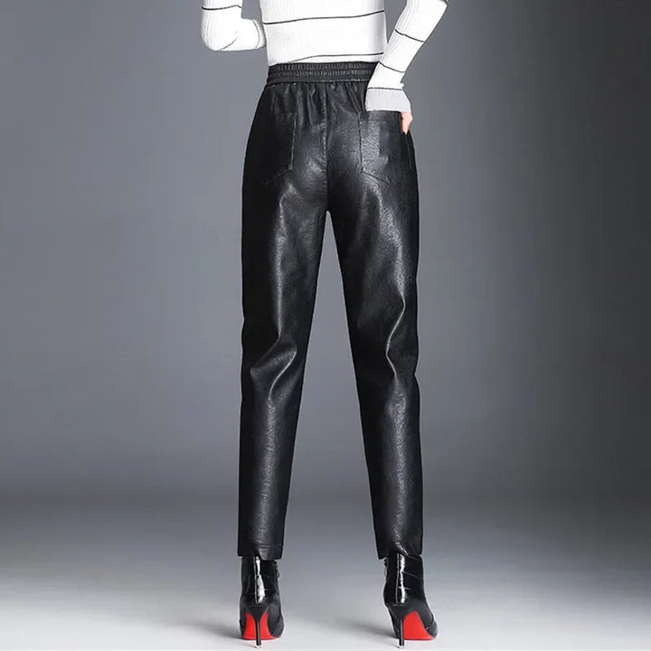 Ruby - Pantalones de cuero negros para mujer con goma