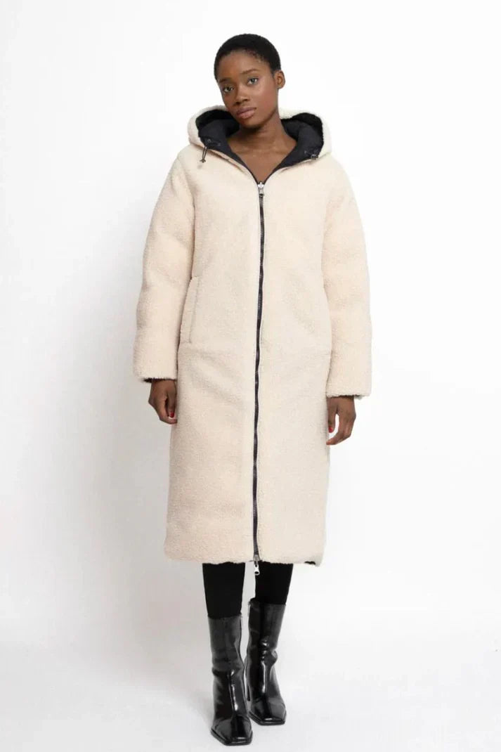 Livia | Abrigo reversible ideal para cualquier época del año