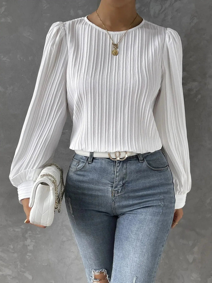 Violette - Blusa blanca con mangas abullonadas