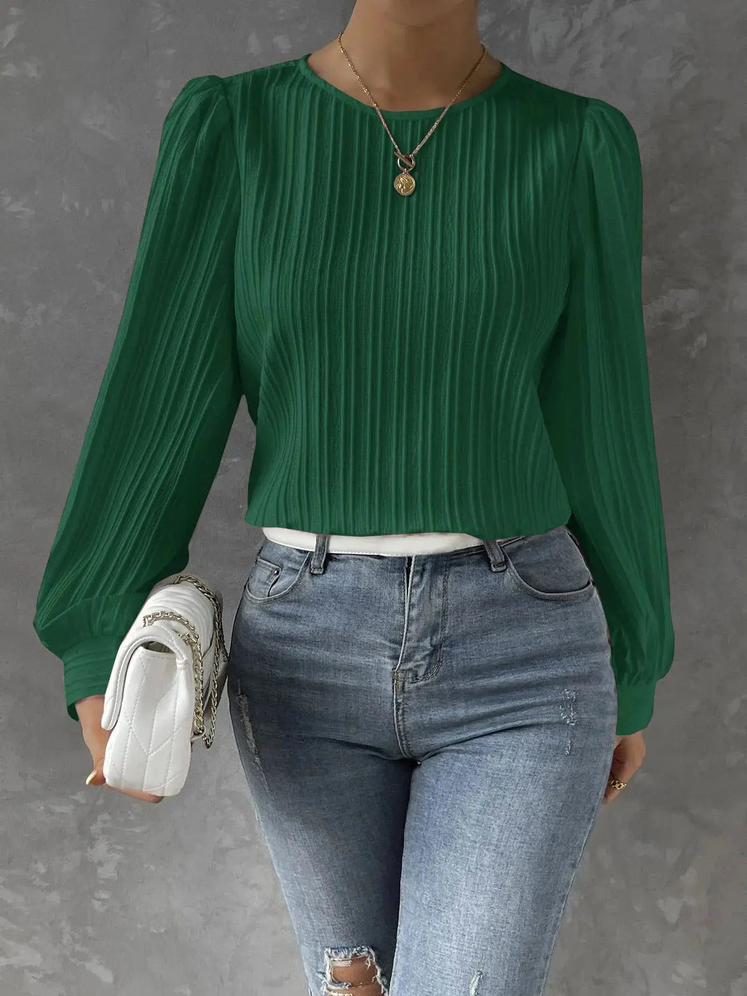 Violette - Blusa blanca con mangas abullonadas