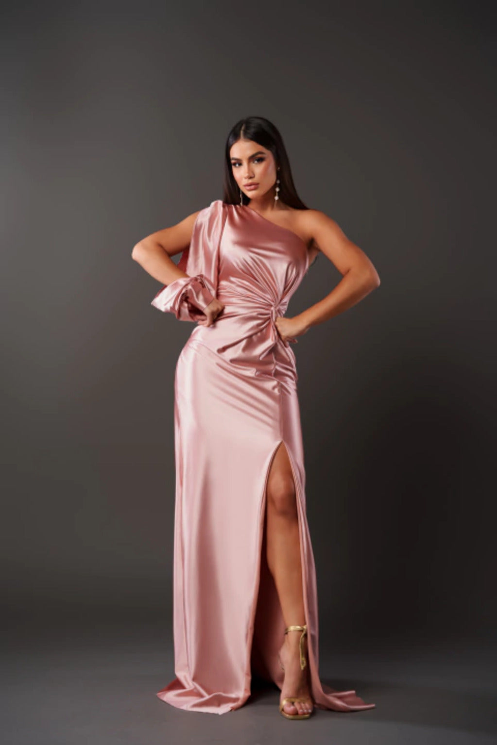 Penélope | Elegante vestido de noche maxi de un solo hombro